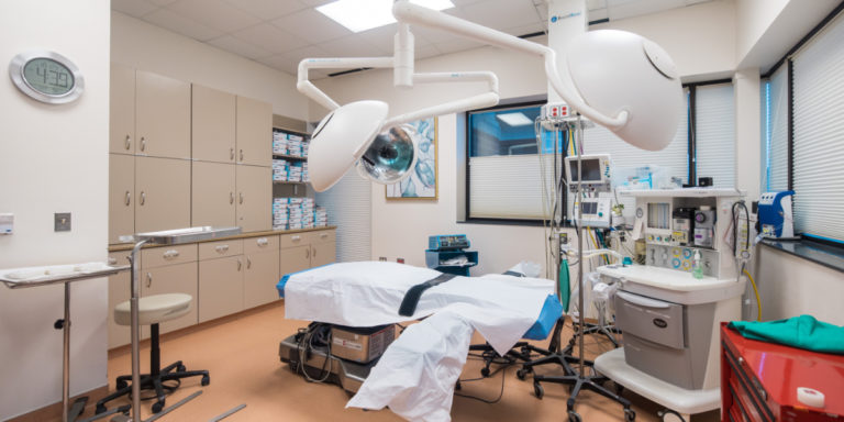 Michigan Cosmetic Surgery In-House OR